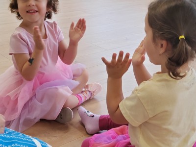 549766458 782372147884152 8877076986486988371 n